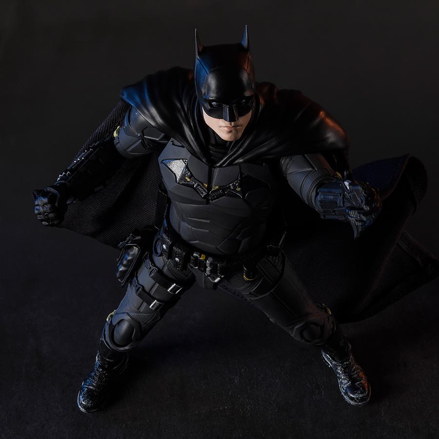 DC Comics Batman (The Batman) S.H.Figuarts Action Figure