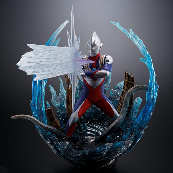 Ultraman Tiga Multi Type Figuarts Zero Bandai Figur