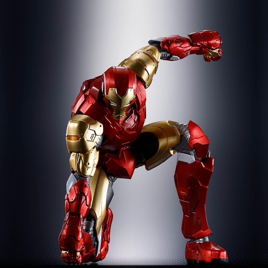 Iron Man Tech-on Avengers S.H.Figuarts Action Figure