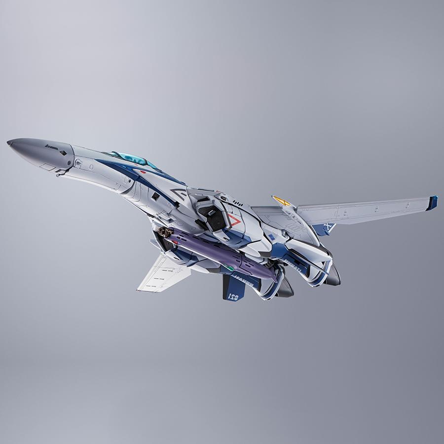 Macross VF-25 Messiah Valkyrie Worldwide Anniv. DX Chogokin Figure