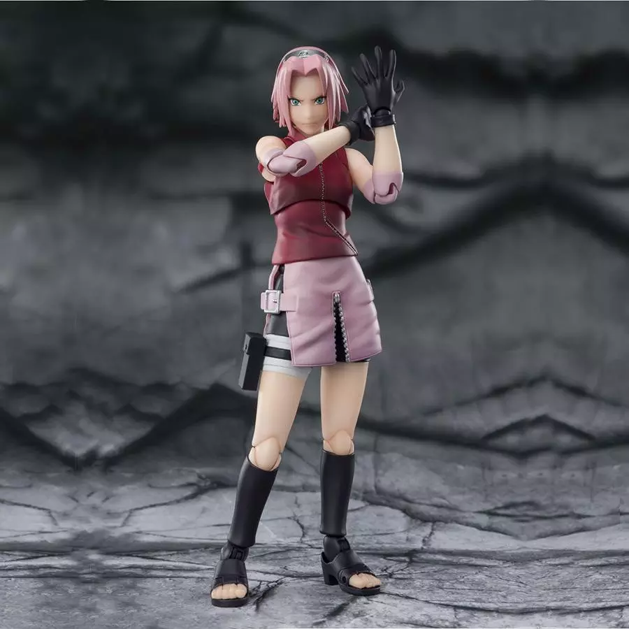 Sakura Haruno Inheritor of Tsunade's indominable will S.H.Figuarts Bandai Figure