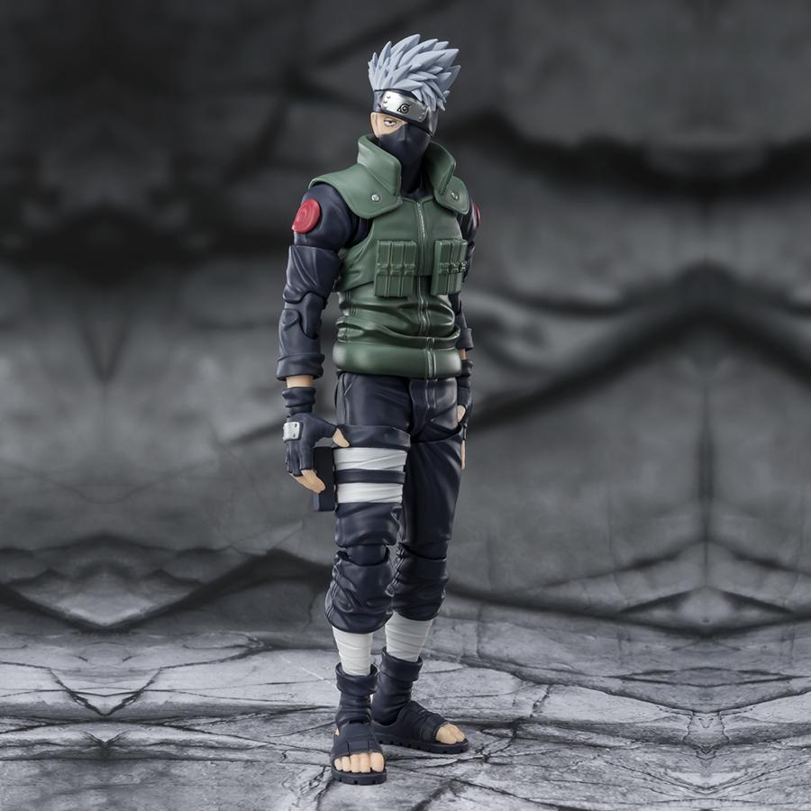 Kakashi Hatake The famed Sharingan Hero S.H.Figuarts Bandai Action Figure