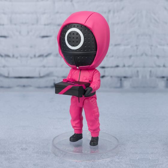 Squid Game Netflix / Action Figure Masked Worker Figuarts Mini