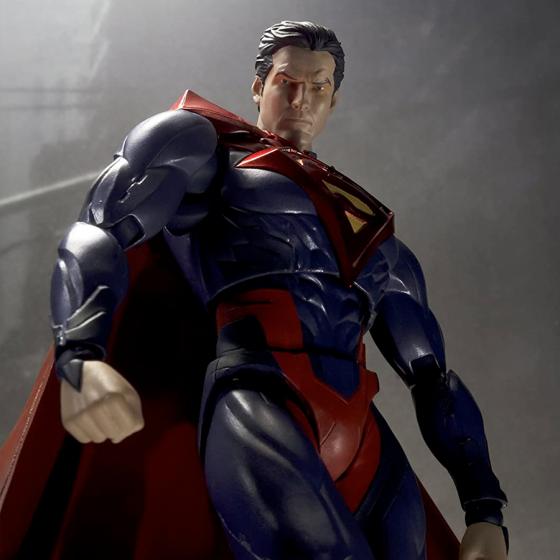 Figurine DC Comics Superman Injustice Gods Among Us S.H.Figuarts