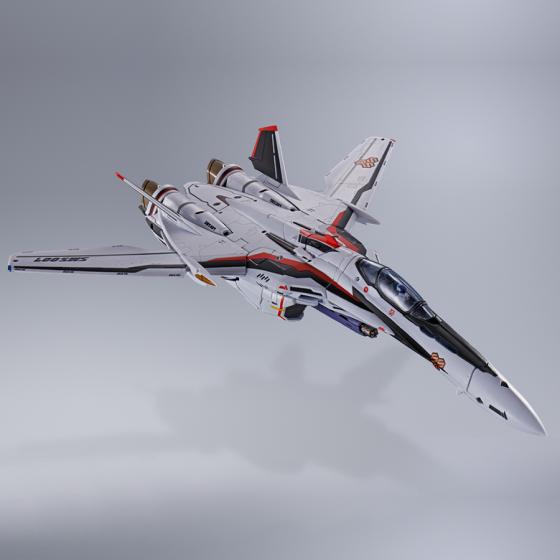 Macross Frontier VF-25F Super Messiah Valkyrie (Alto Saotome Custom) Revival Ver. DX Chogokin Action Figure