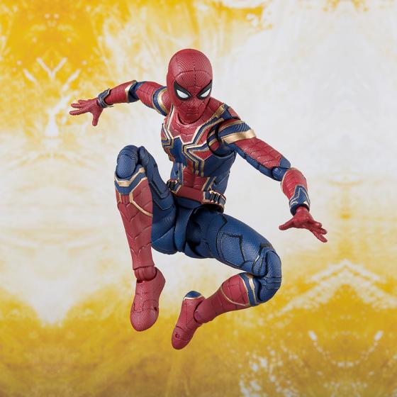 Iron Spider Avengers Infinity War + Tamashii Stage S.H.Figuarts Action Figure