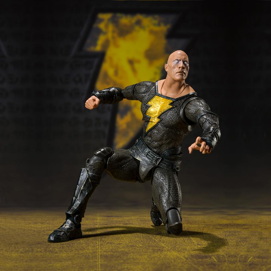 Figurine Black Adam S.H.Figuarts Bandai