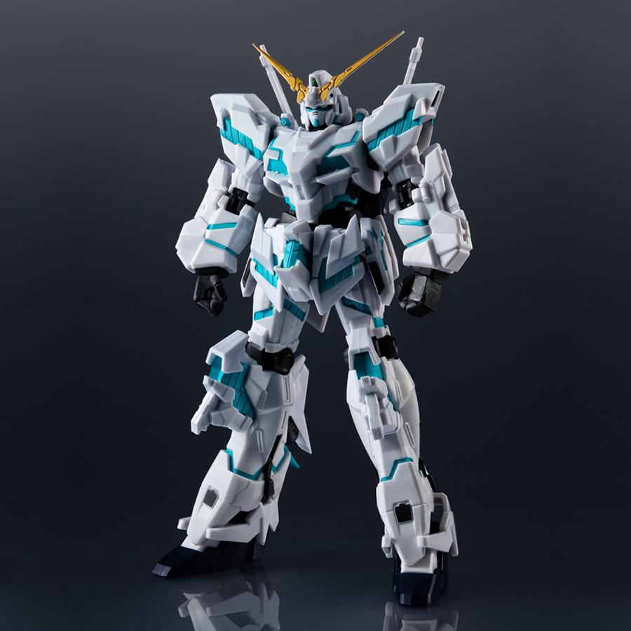 RX-0 Unicorn Gundam Awakened Gundam Universe Bandai Figur