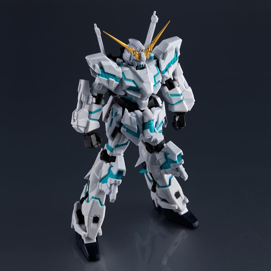 RX-0 Unicorn Gundam Awakened Gundam Universe Bandai Figur