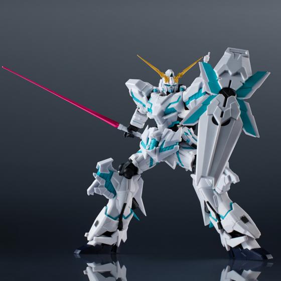 RX-0 Unicorn Gundam Awakened Gundam Universe Bandai Figure