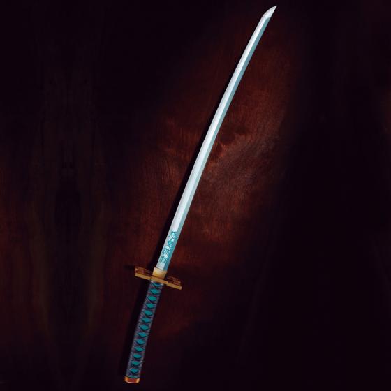 Épée Demon Slayer Nichirin Sword (Muichiro Tokito) Proplica Bandai