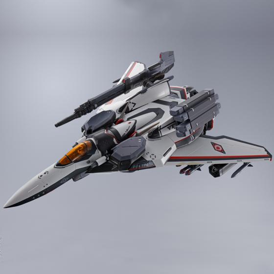 VF-171EX Armored Nightmare Plus Ex [Alto Saotome Use] Revival Ver. DX Chogokin Figure