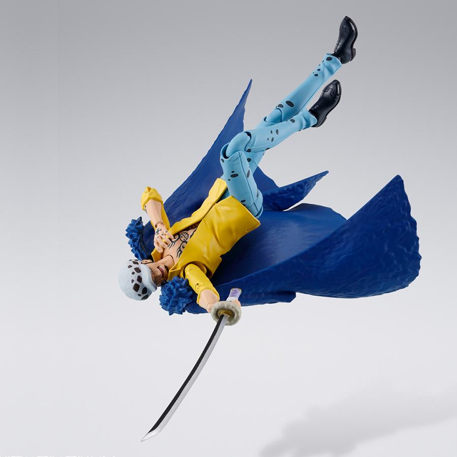 Trafalgar.Law The Raid on Onigashima S.H.Figuarts Bandai Figure