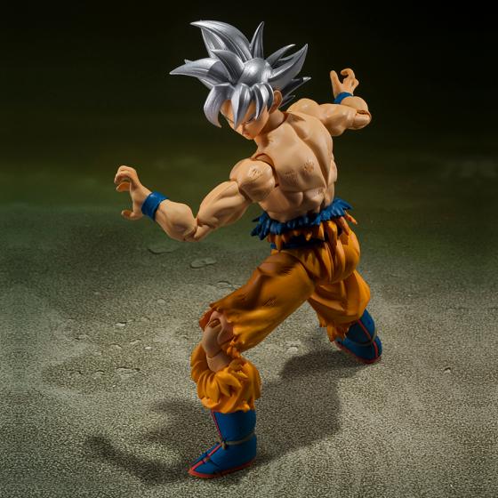 Figurine Dragon Ball Super Son Goku Ultra Instinct Toyotarou Ed. S.H.Figuarts