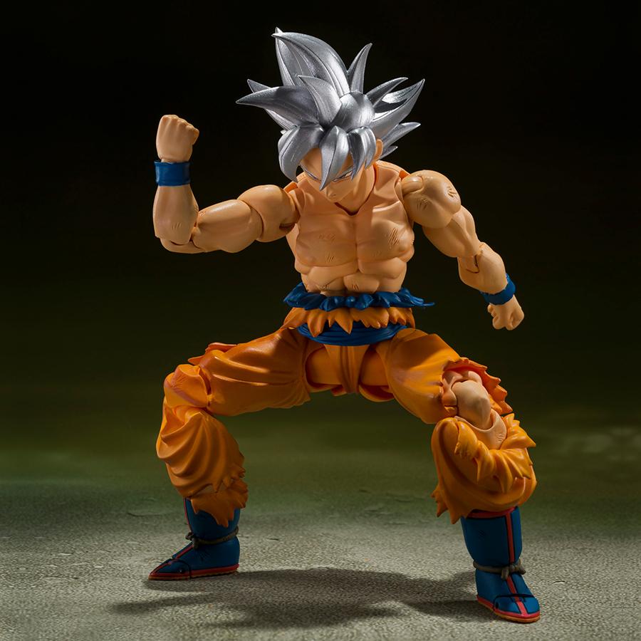 Figurine Dragon Ball Super Son Goku Ultra Instinct Toyotarou Ed. S.H.Figuarts