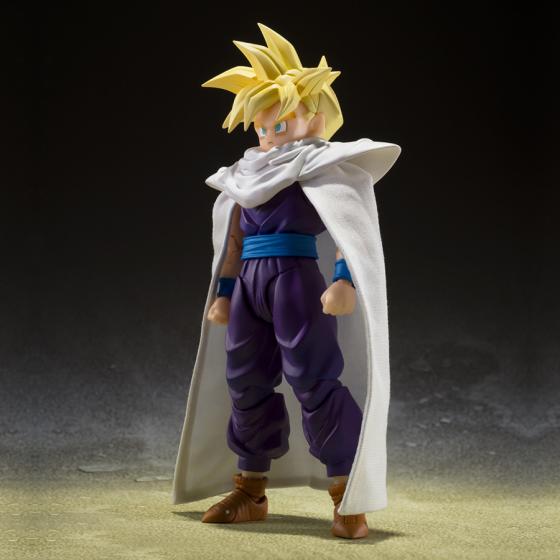 Figurine Dragon Ball Z Super Saiyan Son Gohan The Warrior Who Surpassed Goku S.H.Figuarts Bandai