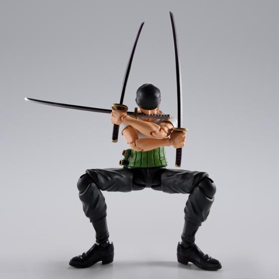 One Piece / Figur Roronoa Zoro -Romance Dawn- S.H.Figuarts Bandai