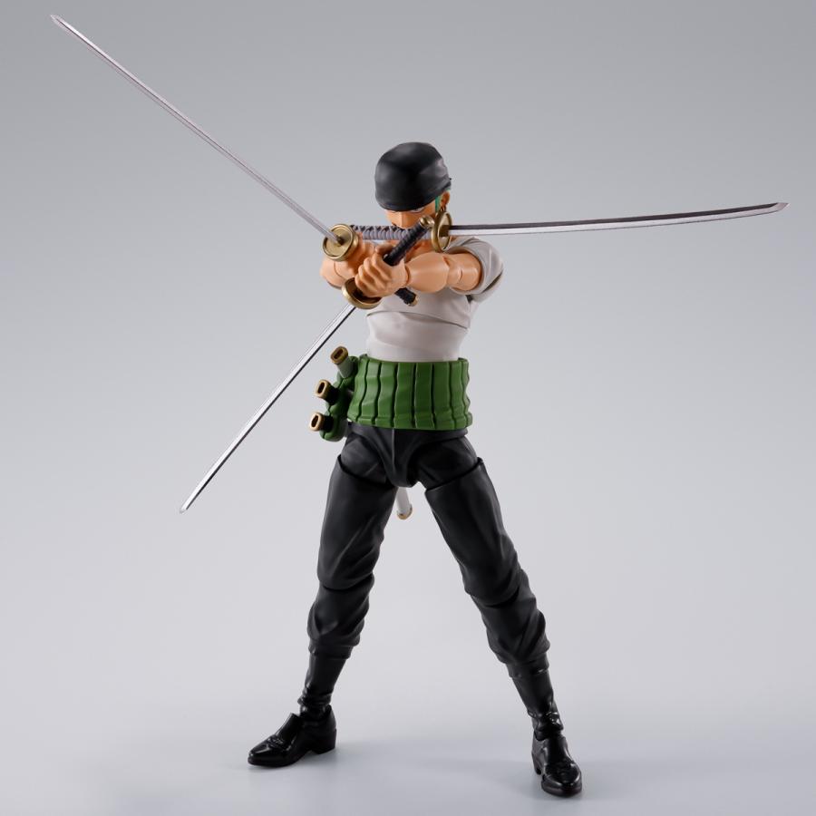 One Piece / Figur Roronoa Zoro -Romance Dawn- S.H.Figuarts Bandai