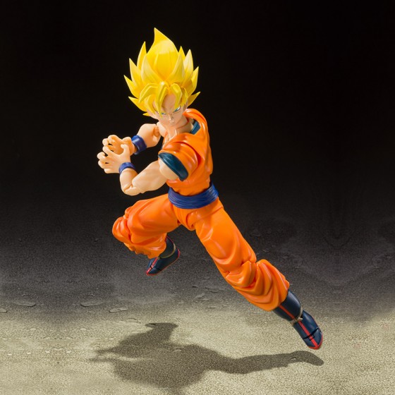 Dragon Ball Z Super Saiyan Full Power Son Goku S.H.Figuarts Action Figure