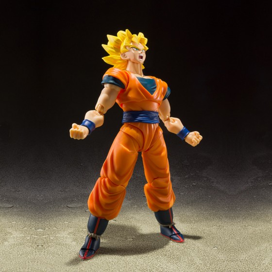 Dragon Ball Z Super Saiyan Full Power Son Goku S.H.Figuarts Action Figure