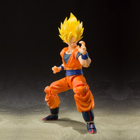 Dragon Ball Z Super Saiyan Full Power Son Goku S.H.Figuarts Bandai Figur