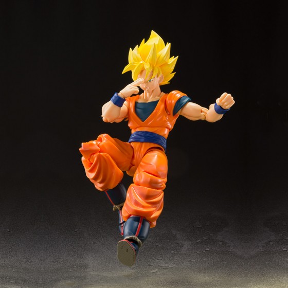 Figurine Dragon Ball Z Super Saiyan Full Power Son Goku S.H.Figuarts