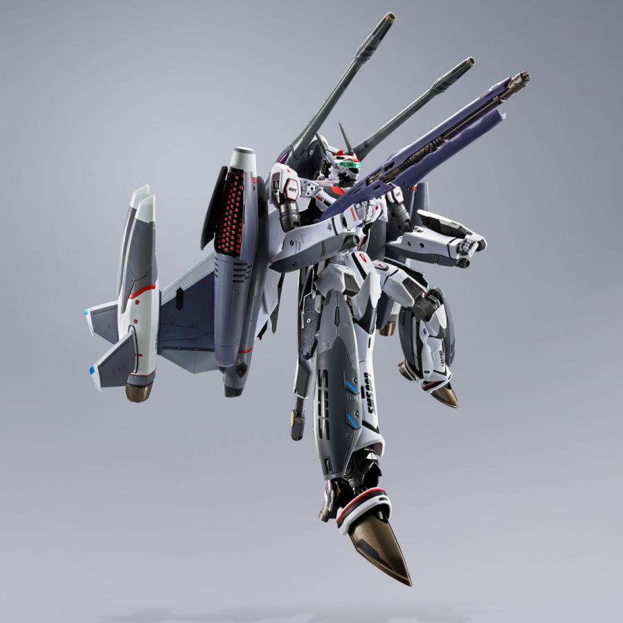 Macross Frontier: The False Songstress / Figure VF-25F Tornado Messiah Valkyrie Alto Saotome Use Revival Ver. DX Chogokin