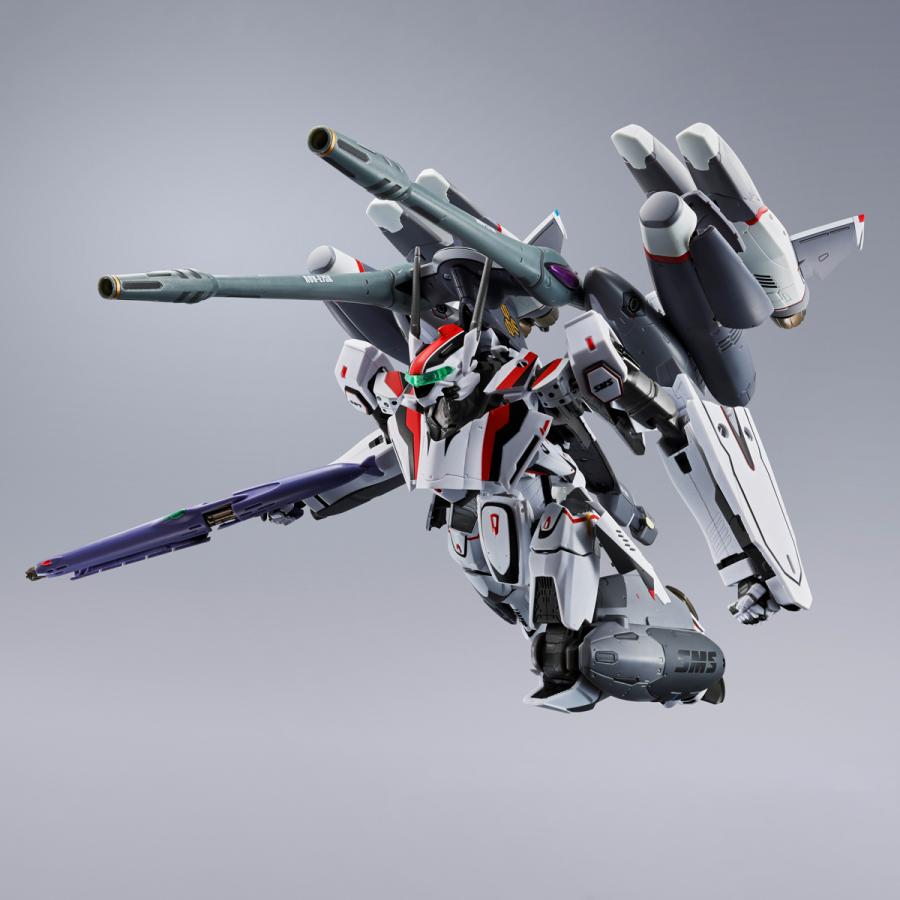 Macross Frontier: The False Songstress / Figur VF-25F Tornado Messiah Valkyrie Alto Saotome Use Revival Ver. DX Chogokin