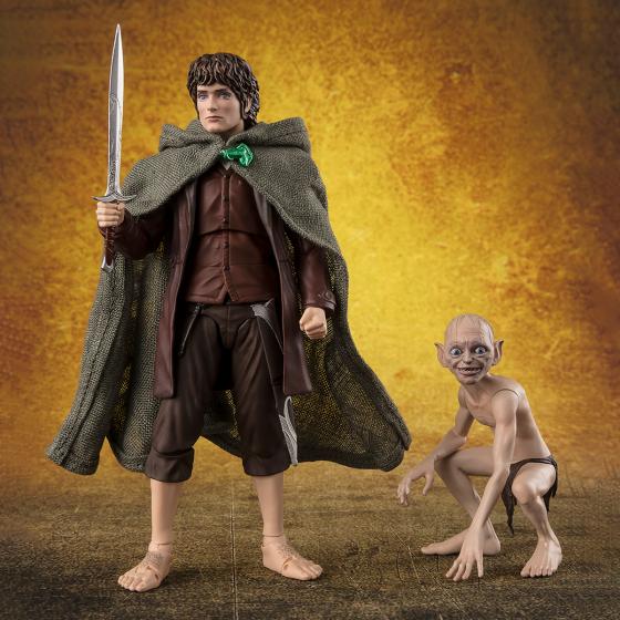 Le seigneur des anneaux / Figurines Frodon Sacquet & Gollum S.H.Figuarts Bandai