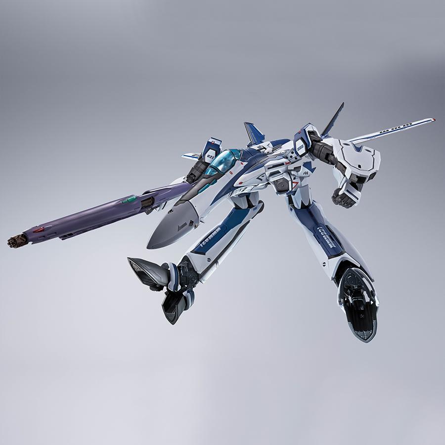 Macross VF-25 Messiah Valkyrie Worldwide Anniv. DX Chogokin Figure